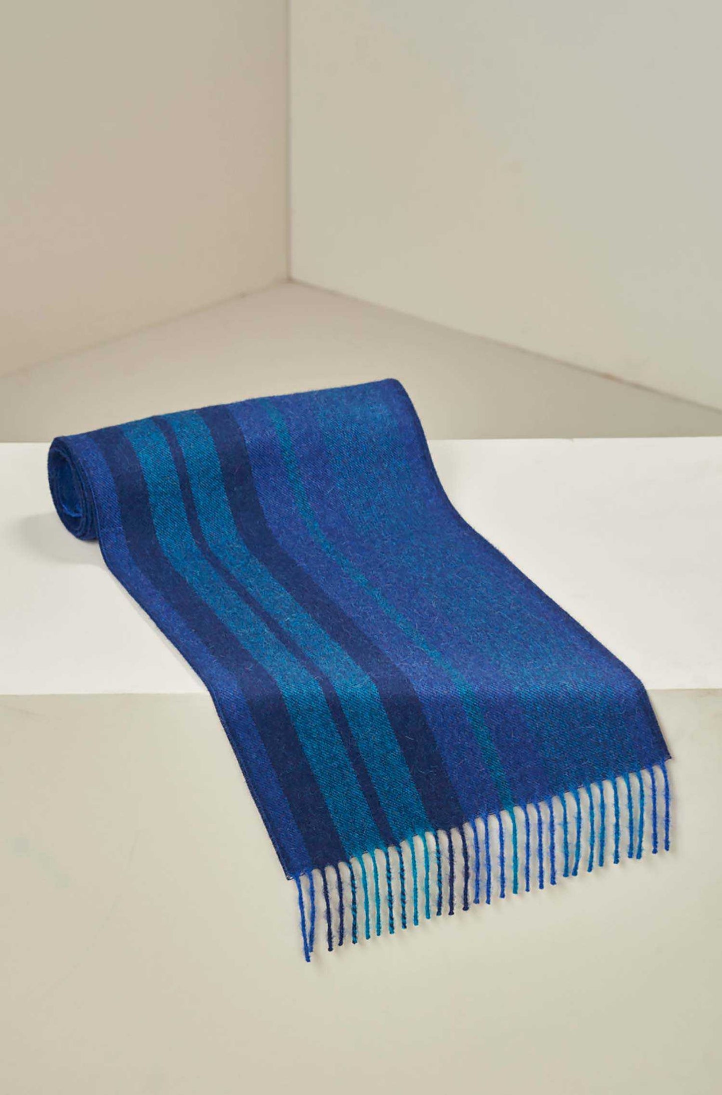 Jacquard Schal Pearshap aus Baby Alpaka