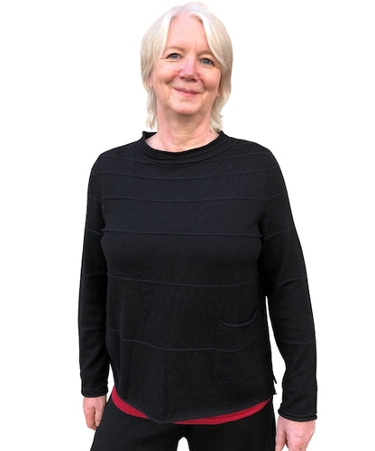 Pullover mit Tasche, schwarz